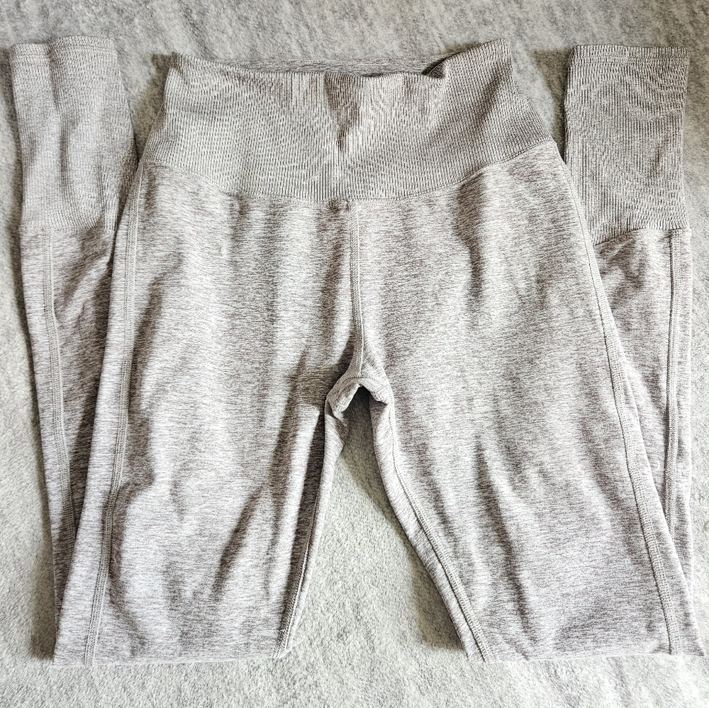 ALO Yoga Leggings Size Small